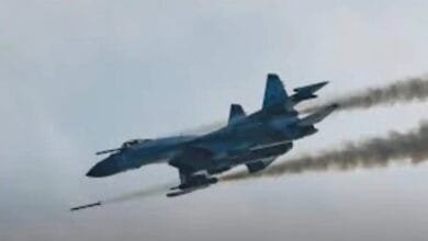 غارات جوية تضرب المليشيا